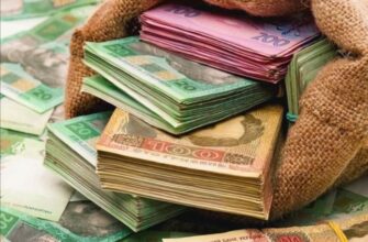 Податкова береться за ваші банківські картки: хто ризикує отримати штраф