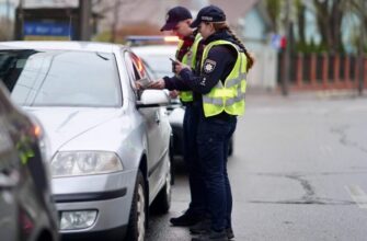 Зупинка поліцією: 7 фатальних помилок, які перетворять перевірку на проблему