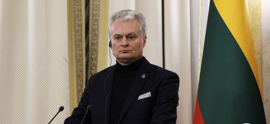 Науседа готовий до миротворчої місії: чи вдасться зняти напругу між Україною та Польщею