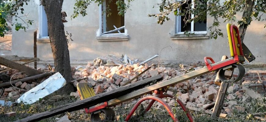 Ранковий терор: ворог вдарив керованою авіабомбою по житловому будинку