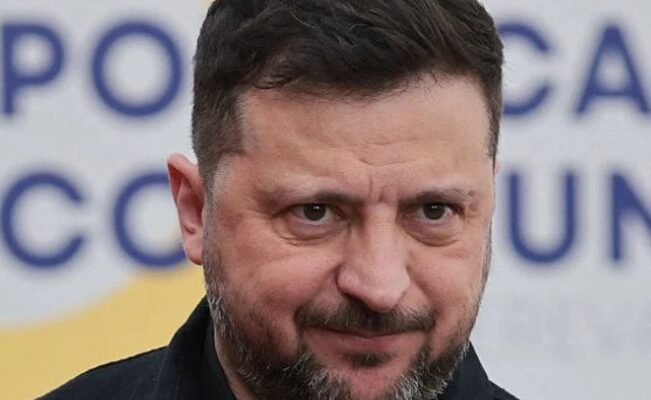 Зеленський висунув жорсткий ультиматум: остаточне рішення щодо оборони буде за тиждень
