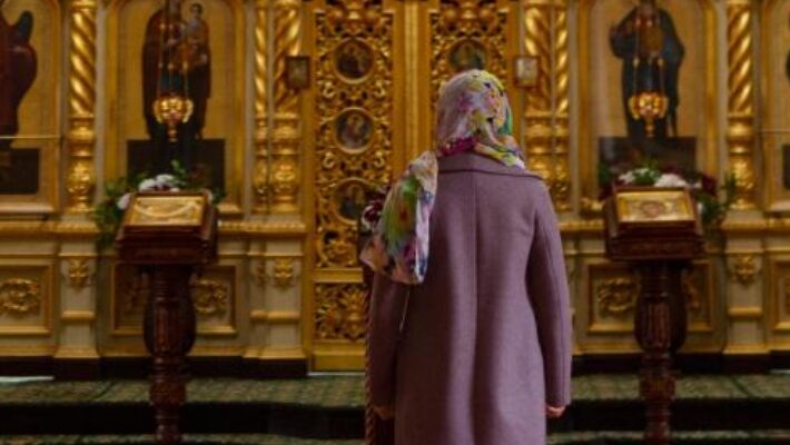 Таємниці життя дружин священників: як їх називати та які обов’язки вони виконують