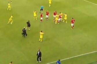 Матч Данія – Україна достроково завершено через критичний інцидент на полі