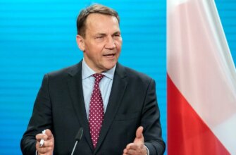 Сікорський жорстко звернувся до Путіна: “На його місці я б уже зупинився”