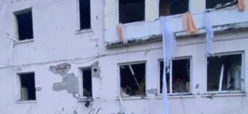 Ранковий удар по цивільній інфраструктурі: ворог атакував житлові квартали та навчальний заклад
