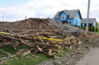 Смертоносна стихія атакувала польське село: відео очевидців зафіксували рідкісний вихор