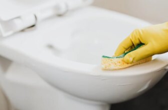 Три ложки цього засобу — і навіть найстаріший унітаз сяятиме, наче щойно з магазину