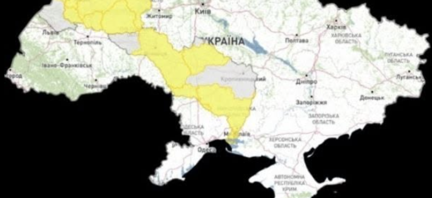 Справжній Армагеддон: синоптики попередили про різке погіршення погоди вже завтра
