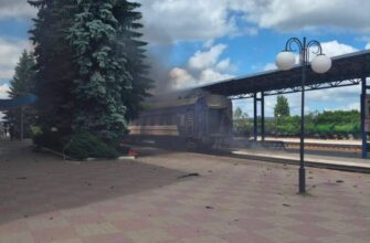 Уламки безпілотника впали на потяг у Сумах: що відомо про наслідки нічної атаки