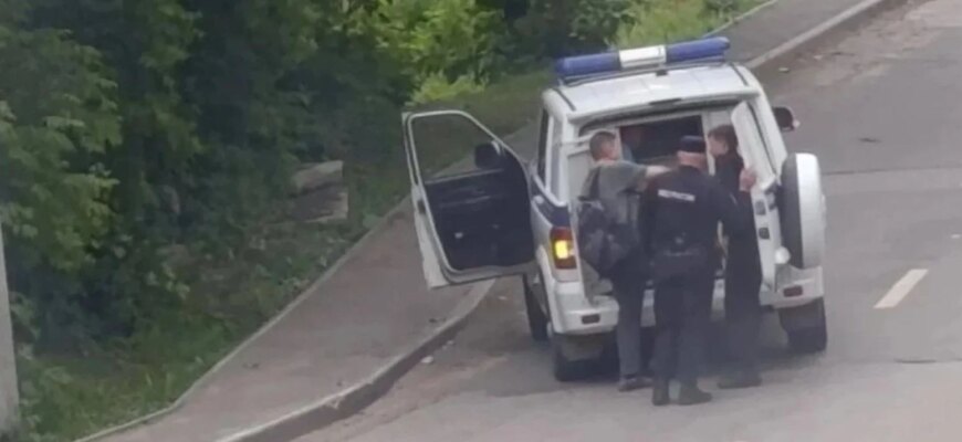 Масові облави на чоловіків: у великих містах РФ почалися примусові затримання