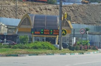 Паливна криза набирає обертів: чому на окупованих територіях вишиковуються кілометрові черги