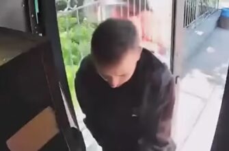 Зухвалий грабіжник у Вінниці: чи впізнаєте ви цього чоловіка?