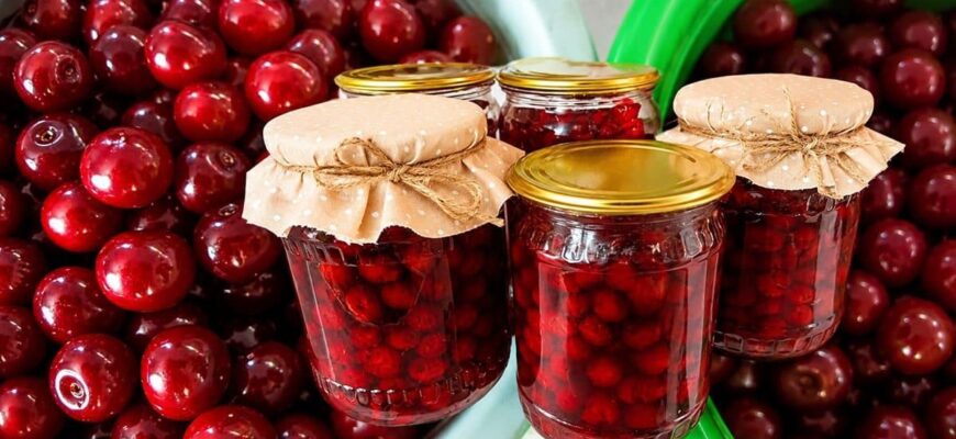 Вишня як свіжа на зиму без цукру: простий сільський рецепт, як у бабусі