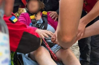 93-річну жінку витягли з-під завалів зруйнованого будинку у Львові