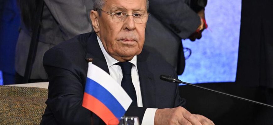 Сергій Лавров назвав умови Заходу щодо врегулювання війни в Україні ультиматумом