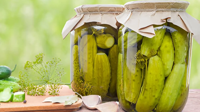 Ці огірки зникнуть зі столу за хвилину: головний секрет ідеального маринаду