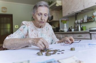Пенсія без стажу: чи є вихід для українців, які працювали неофіційно?