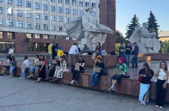 Федоров – МО: в українських містах уже 13 днів поспіль тривають масові мітинги