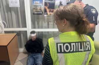 У київському ТЦК чоловік із ножем напав на лікарку ВЛК: медикиня померла, розпочато розслідування