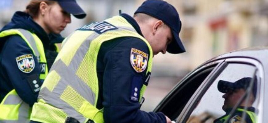 Журналіста hromadske затримали та доставили до ТЦК у Києві: як пояснюють ситуацію в поліції