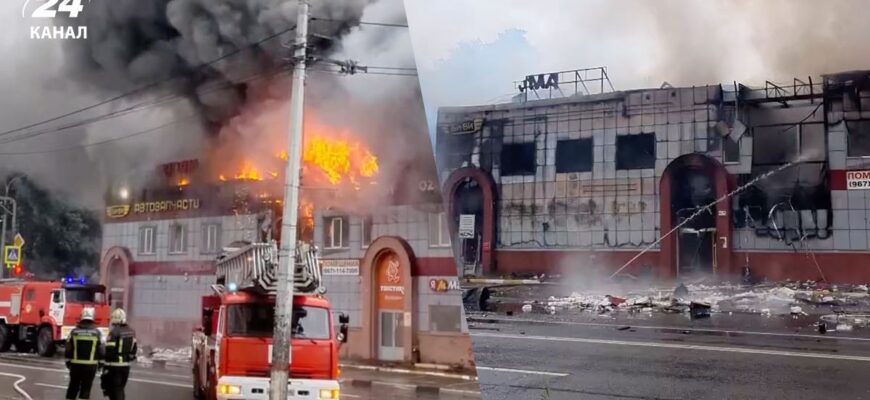 Масштабна пожежа із феєрверками: під Москвою загорівся великий ТЦ – відео