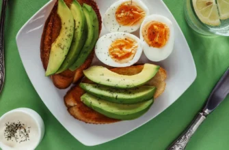 Ідеальний сніданок після 50: які продукти рятують м’язи та здоров’я