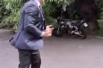 Це побачили всі: курйозний інцидент з Тищенком посеред вулиці