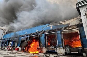 Ціни поповзуть вгору? Після ударів по складах АТБ та Нової пошти українців чекають зміни
