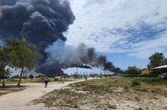 Ранковий терор: що відомо про серію вибухів біля Ормузької протоки
