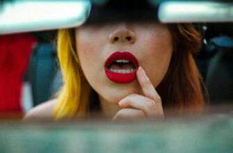 Спроба відсудити гроші за «зроблені губи» дружини: чим закінчилася дивна судова справа