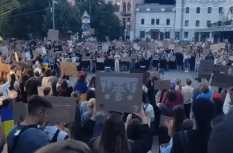 Сьомий день протестів у Києві: чи зібралися люди після відставки Сирського (відео)