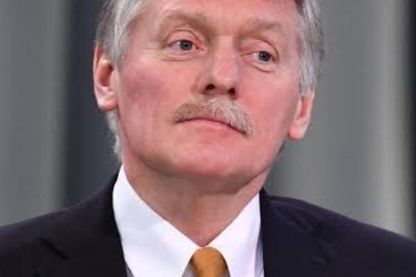 Кремль заговорив про мир, але тут же пригрозив: що насправді стоїть за словами Пєскова?