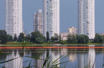 Екологічна катастрофа у столиці: до озера потрапили сотні тонн нафтопродуктів