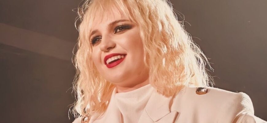Клавдія Петрівна після довгої паузи з’явилася на вулицях Києва: куди зникала співачка