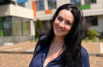«Офіційно — у декреті» — 46-річна Соломія Вітвіцька назвала місяць народження первістка