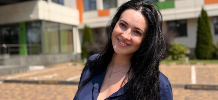 «Офіційно — у декреті» — 46-річна Соломія Вітвіцька назвала місяць народження первістка