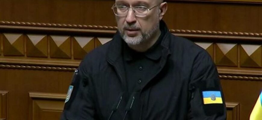 Чи витримає Україна зиму: Шмигаль розповів про підготовку інфраструктури до холодів Чи витримає Україна зиму: Шмигаль розповів про підготовку інфраструктури до холодів