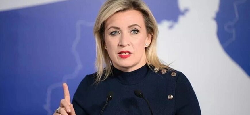 Захарова влаштувала істерику через слова Навроцького на підтримку України