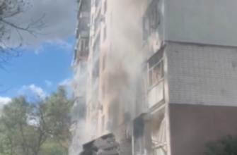 У Чернігові дрон влучив у багатоповерхівку: які наслідки атаки?