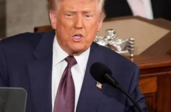Трамп привітав Україну з 35-річчям Незалежності та закликав завершити війну