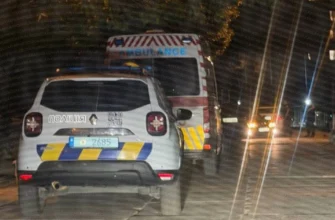 “Не виходьте з квартир”: в Одесі чоловік відкрив стрілянину й убив власних батьків