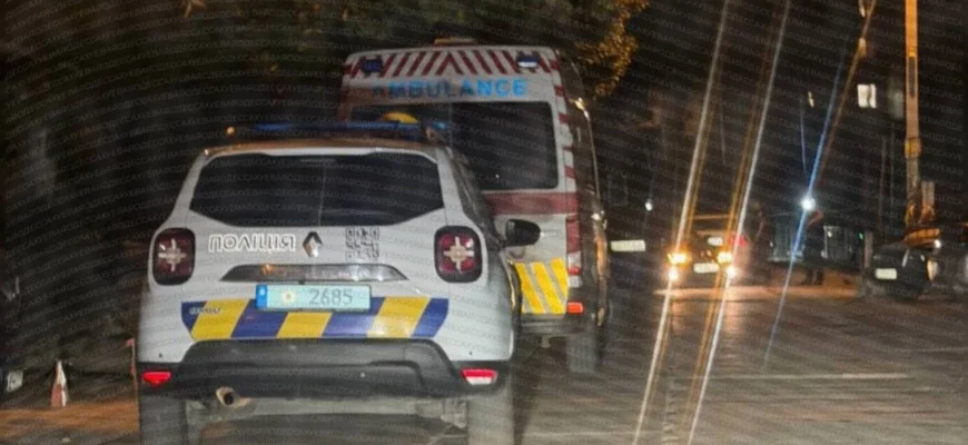 “Не виходьте з квартир”: в Одесі чоловік відкрив стрілянину й убив власних батьків “Не виходьте з квартир”: в Одесі чоловік відкрив стрілянину й убив власних батьків