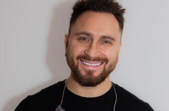 Новий статус Олега Собчука: лідер гурту СКАЙ натякнув на таємне весілля