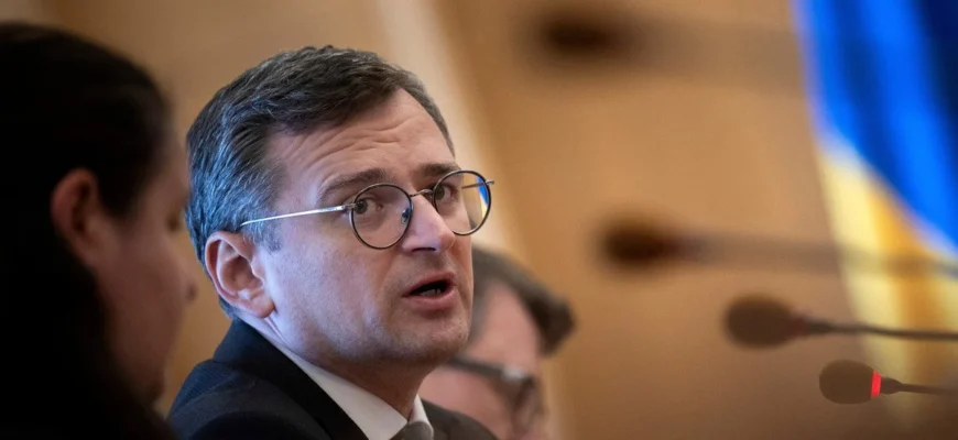 «По Києву битимуть безжально»: Кулеба попередив про важкі місяці