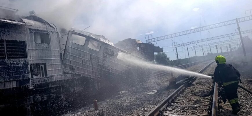 525 пасажирів евакуювали після ворожого удару по потягу на Одещині