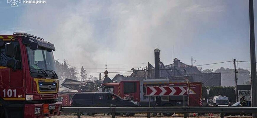 На Житомирській трасі після вибуху складу з боєприпасами відновили рух автомобілів На Житомирській трасі після вибуху складу з боєприпасами відновили рух автомобілів