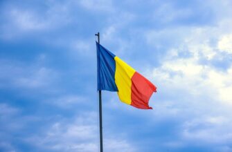 Румунія затопила чотири баржі в Дунаї для порятунку роботи АЕС