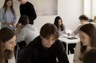 Старшокласники в Україні зможуть самі обирати предмети: з вересня стартує реформа в 150 ліцеях