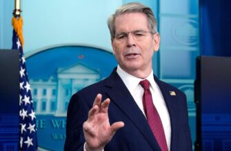 США в ці хвилини обговорюють із Росією план Трампа щодо завершення війни в Україні — CNBC