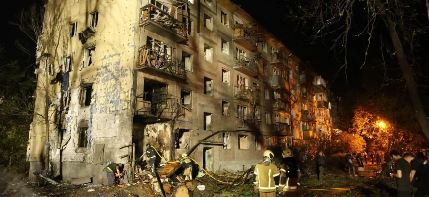 Дев’ятеро загиблих та десятки поранених унаслідок масштабного балістичного удару по Києву